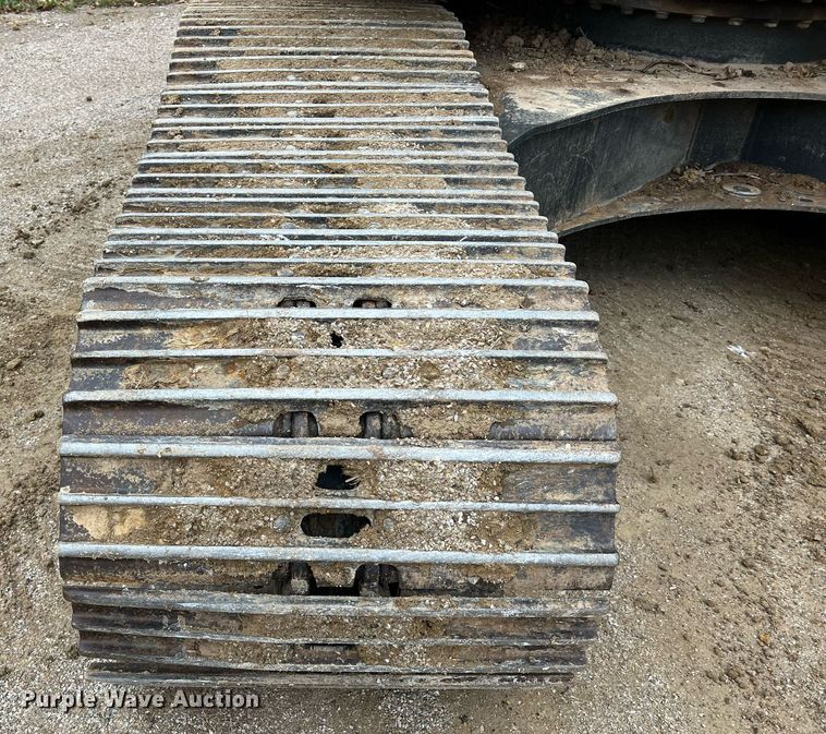 image for item NI9102 2013 Komatsu PC240LC-10  excavator