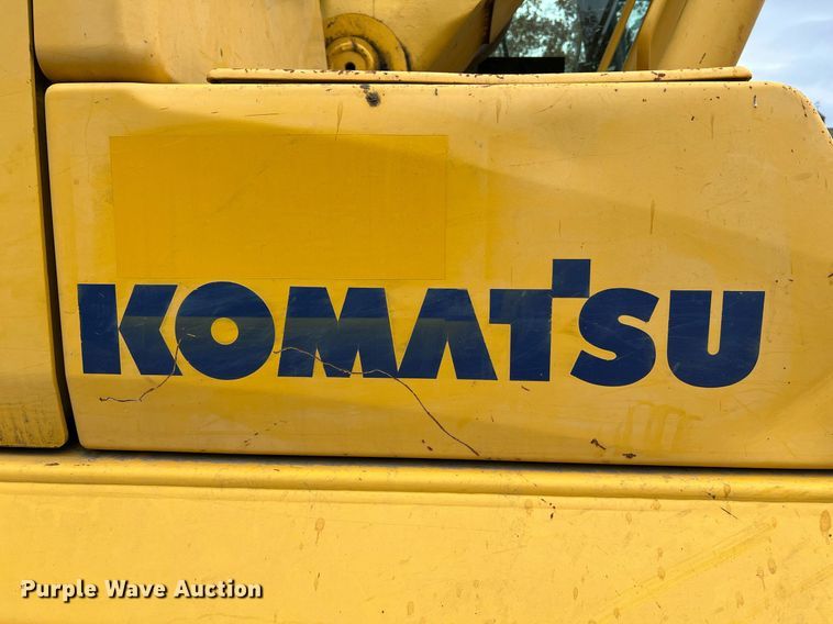 image for item NI9102 2013 Komatsu PC240LC-10  excavator