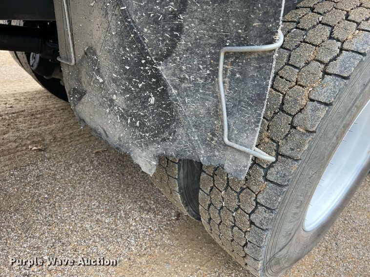 image for item NI9105 2009 Freightliner Business Class M2  dump truck