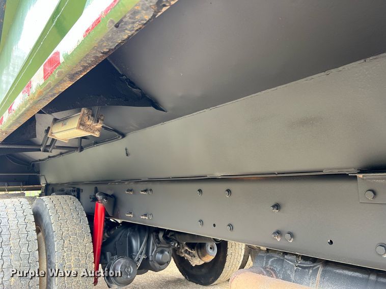 image for item NI9105 2009 Freightliner Business Class M2  dump truck