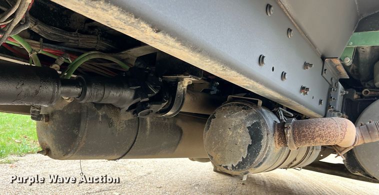 image for item NI9105 2009 Freightliner Business Class M2  dump truck