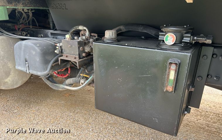 image for item NI9105 2009 Freightliner Business Class M2  dump truck