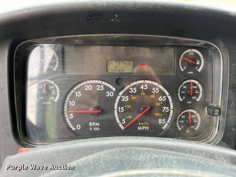 image for item NI9105 2009 Freightliner Business Class M2  dump truck