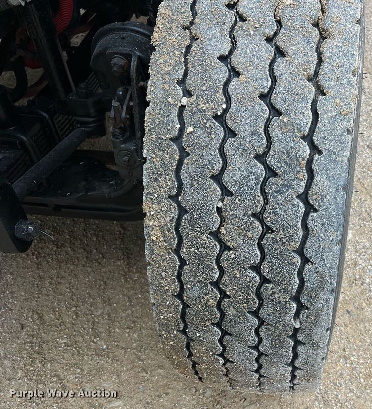 image for item NI9105 2009 Freightliner Business Class M2  dump truck