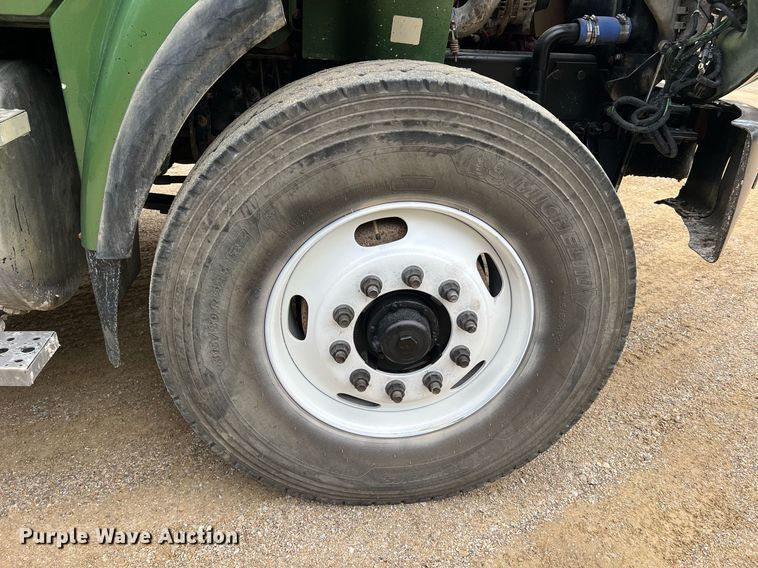 image for item NI9105 2009 Freightliner Business Class M2  dump truck