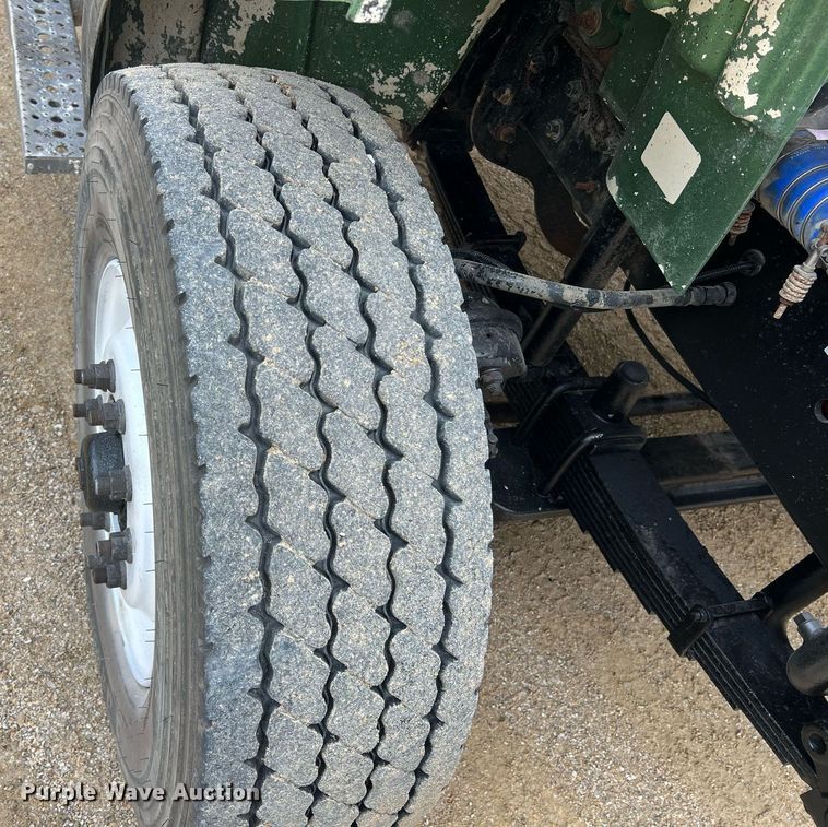 image for item NI9105 2009 Freightliner Business Class M2  dump truck