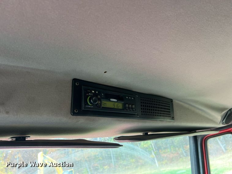 image for item NI9106 2004 Freightliner FL80  dump truck