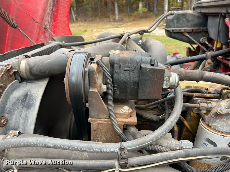 image for item NI9106 2004 Freightliner FL80  dump truck