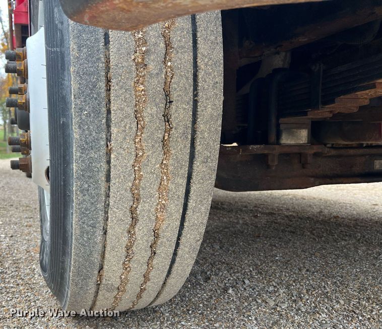 image for item NI9106 2004 Freightliner FL80  dump truck