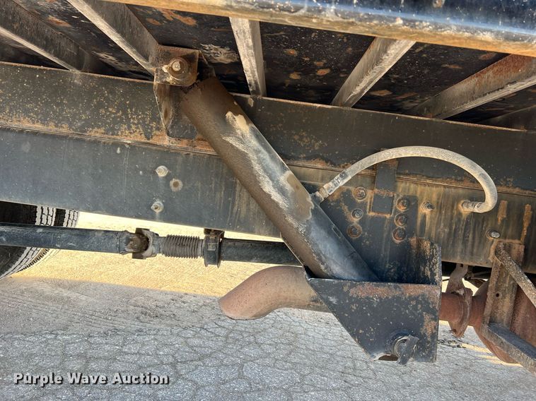 image for item NI9126 2011 International DuraStar 4300  Dump Flat Bed Truck