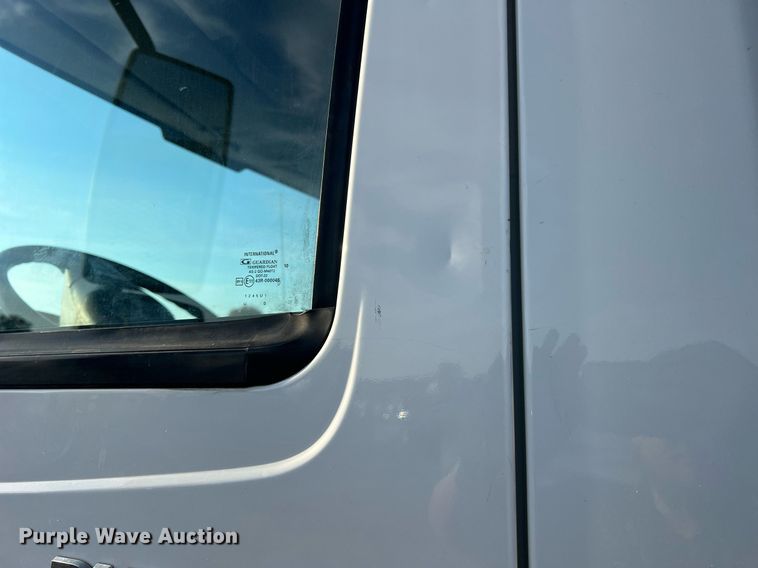 image for item NI9126 2011 International DuraStar 4300  Dump Flat Bed Truck