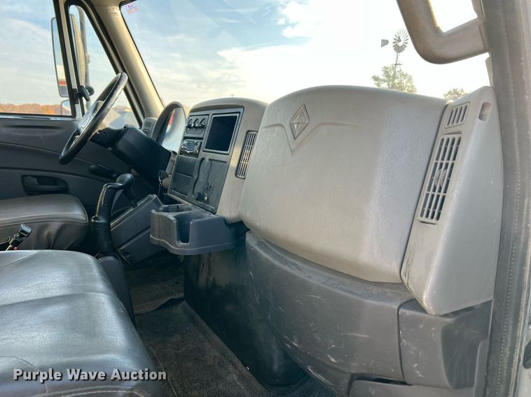 image for item NI9126 2011 International DuraStar 4300  Dump Flat Bed Truck