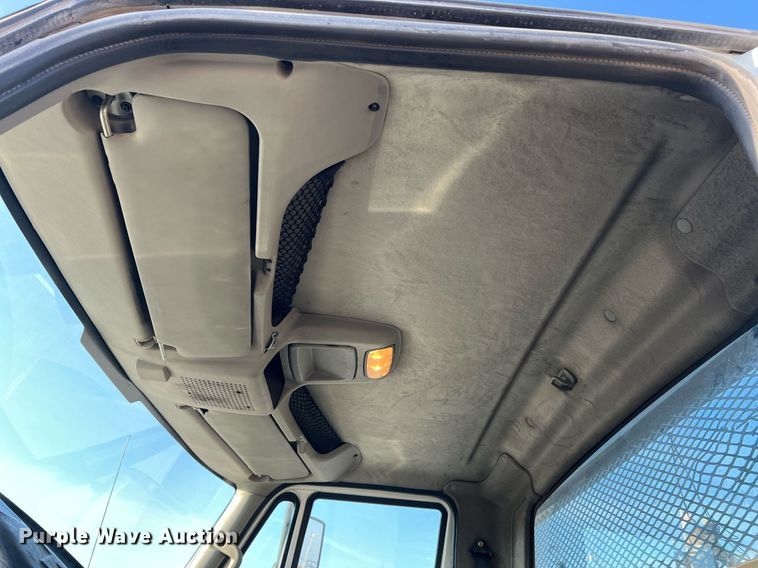 image for item NI9126 2011 International DuraStar 4300  Dump Flat Bed Truck