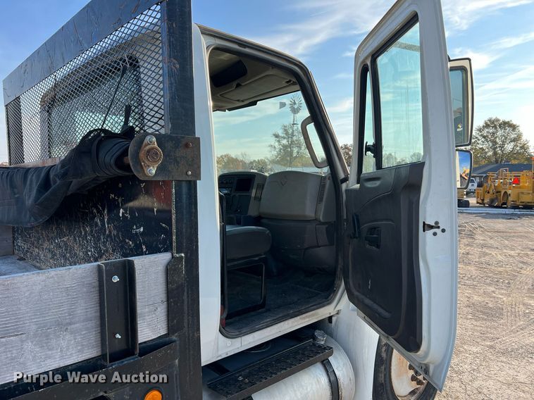 image for item NI9126 2011 International DuraStar 4300  Dump Flat Bed Truck