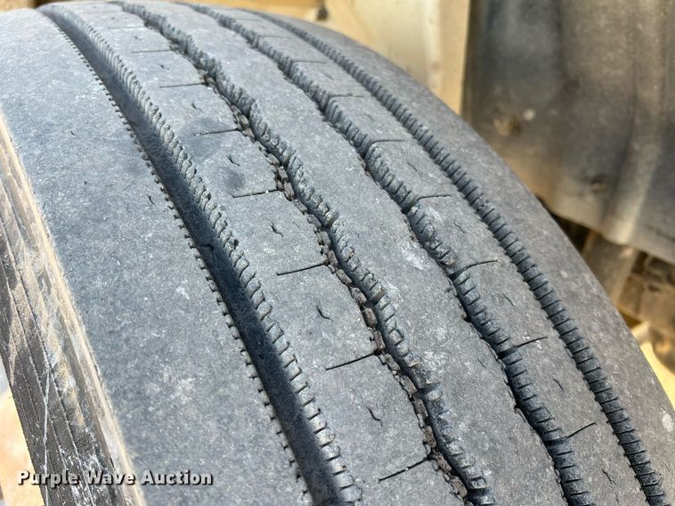 image for item NI9126 2011 International DuraStar 4300  Dump Flat Bed Truck