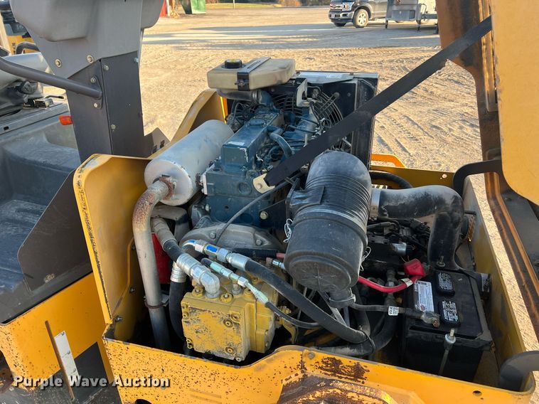 image for item NI9127 2012 Volvo DD31HF  double drum roller