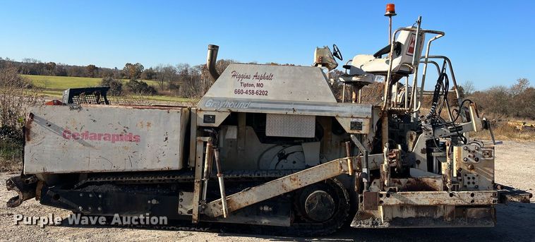 image for item NI9131 1998 Cedarapids CR461 Grayhound  paver