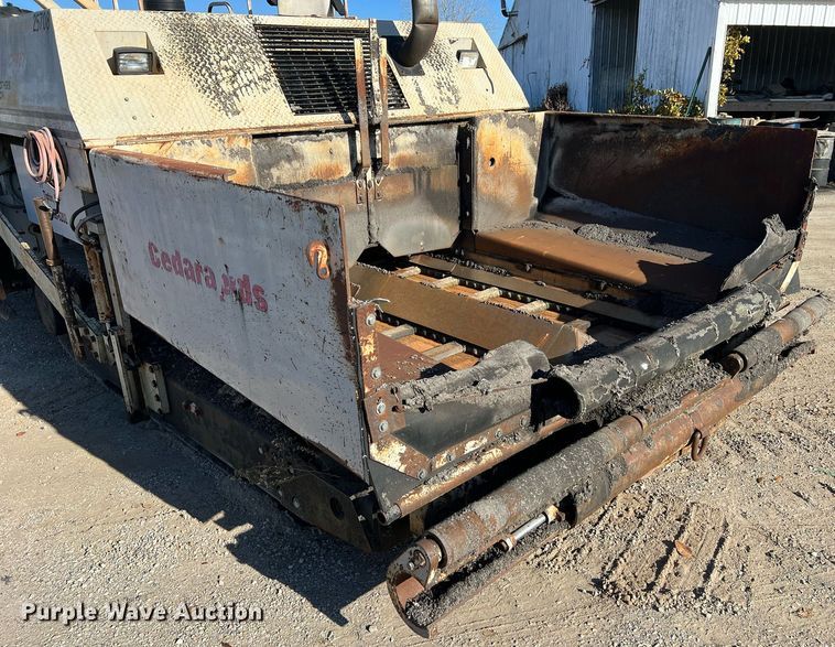 image for item NI9131 1998 Cedarapids CR461 Grayhound  paver