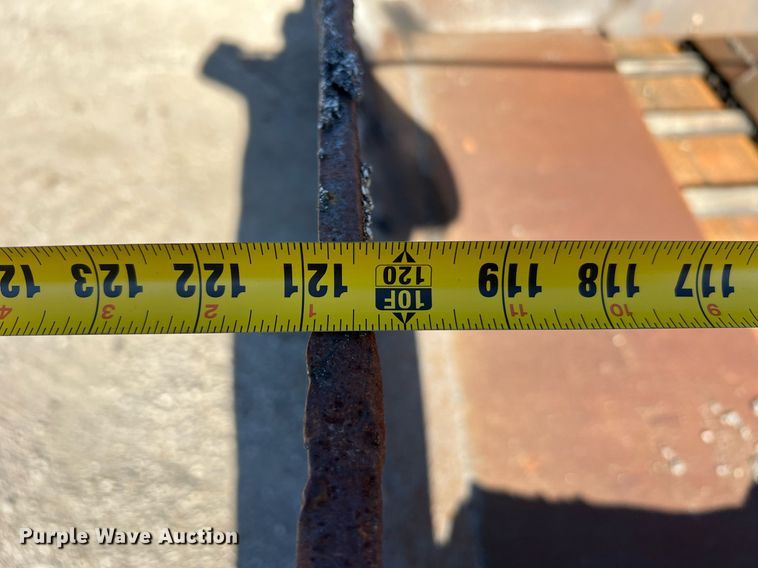 image for item NI9131 1998 Cedarapids CR461 Grayhound  paver