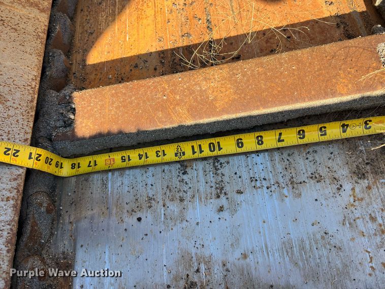 image for item NI9131 1998 Cedarapids CR461 Grayhound  paver