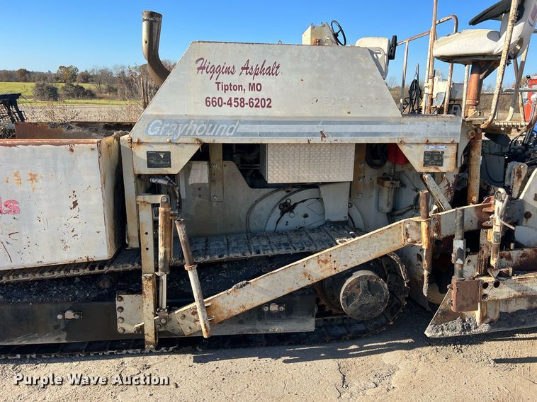 image for item NI9131 1998 Cedarapids CR461 Grayhound  paver