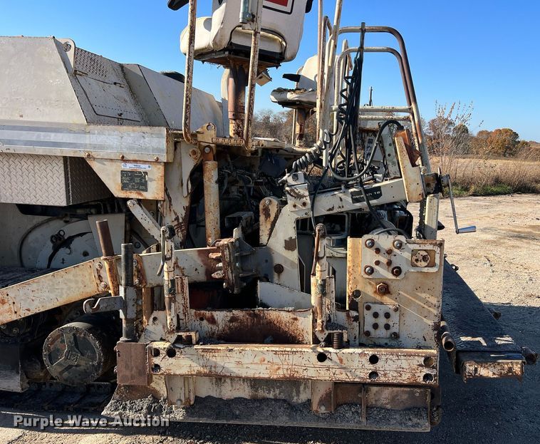 image for item NI9131 1998 Cedarapids CR461 Grayhound  paver