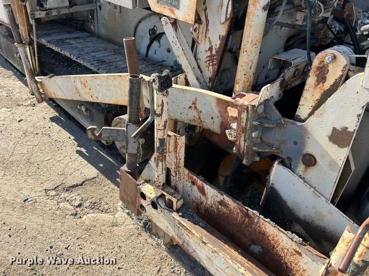 image for item NI9131 1998 Cedarapids CR461 Grayhound  paver