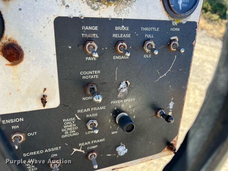 image for item NI9131 1998 Cedarapids CR461 Grayhound  paver