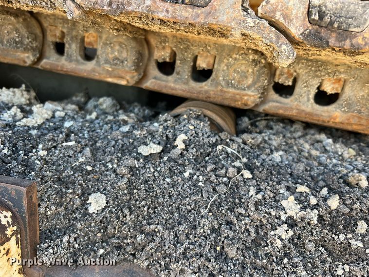 image for item NI9131 1998 Cedarapids CR461 Grayhound  paver