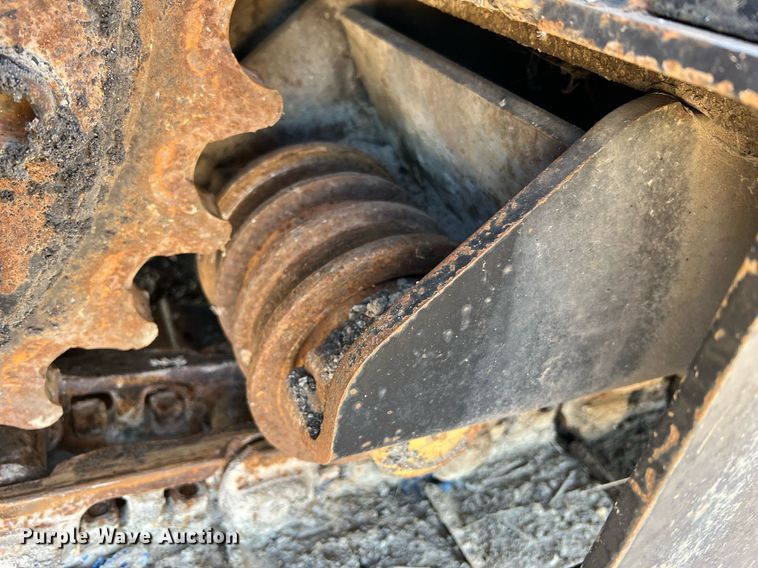 image for item NI9131 1998 Cedarapids CR461 Grayhound  paver