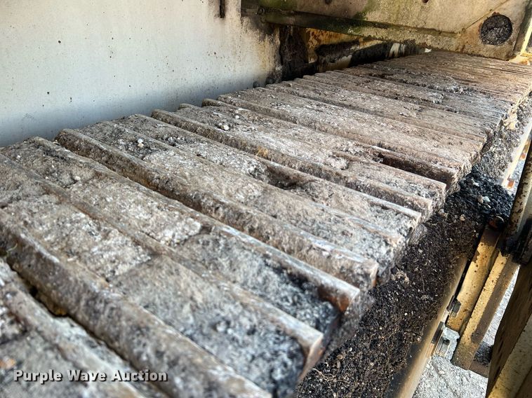 image for item NI9131 1998 Cedarapids CR461 Grayhound  paver