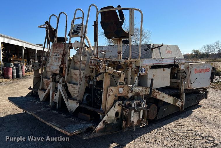 image for item NI9132 1994 Cedarapids CR-461  paver