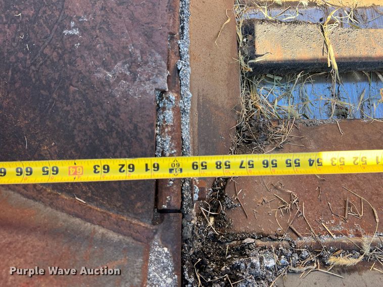 image for item NI9132 1994 Cedarapids CR-461  paver