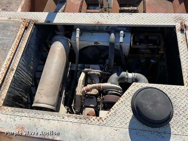 image for item NI9132 1994 Cedarapids CR-461  paver