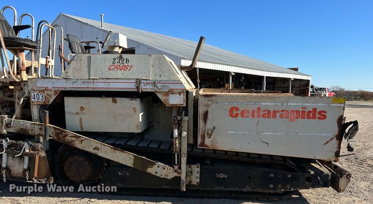 image for item NI9132 1994 Cedarapids CR-461  paver