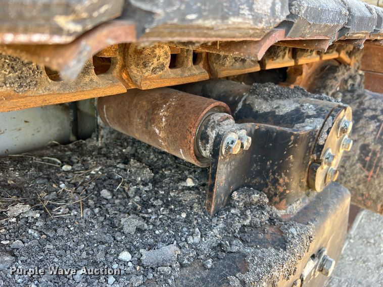 image for item NI9132 1994 Cedarapids CR-461  paver