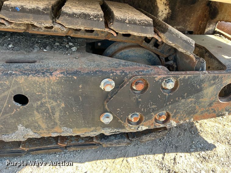 image for item NI9132 1994 Cedarapids CR-461  paver