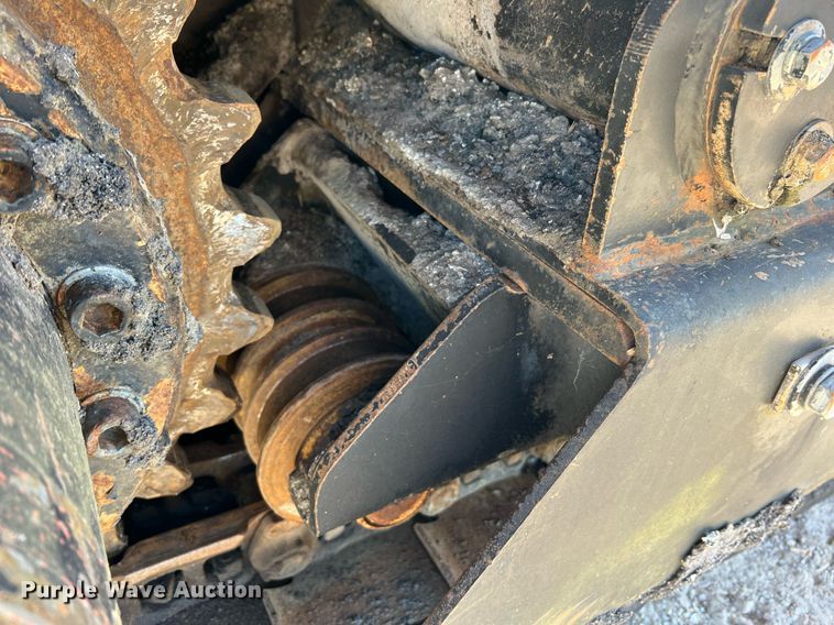 image for item NI9132 1994 Cedarapids CR-461  paver