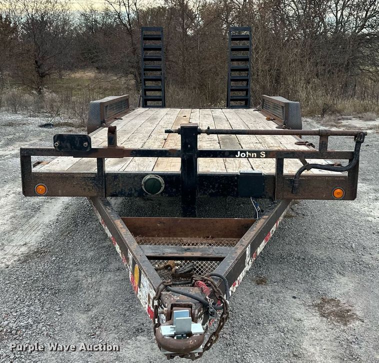 image for item NL9082 2015 Load Trail  equipment trailer