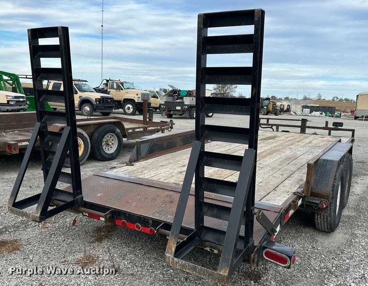 image for item NL9082 2015 Load Trail  equipment trailer