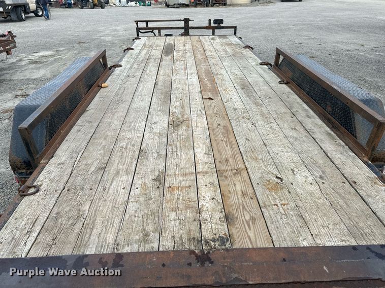 image for item NL9082 2015 Load Trail  equipment trailer