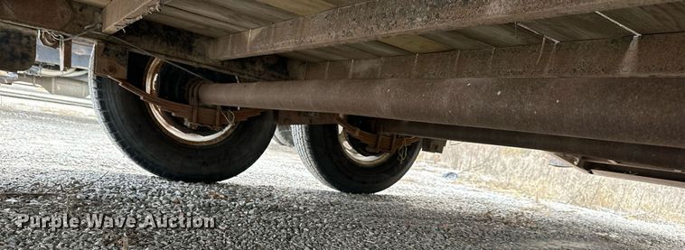 image for item NL9082 2015 Load Trail  equipment trailer