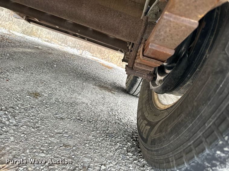 image for item NL9082 2015 Load Trail  equipment trailer