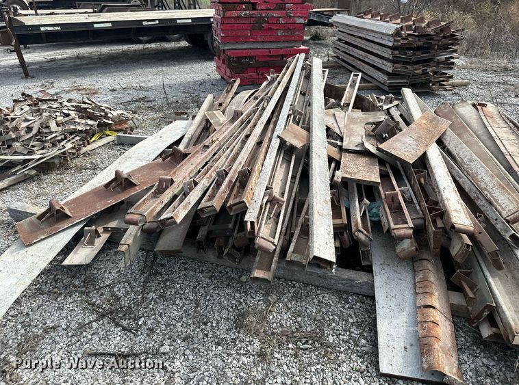 image for item NL9084 Concrete forms