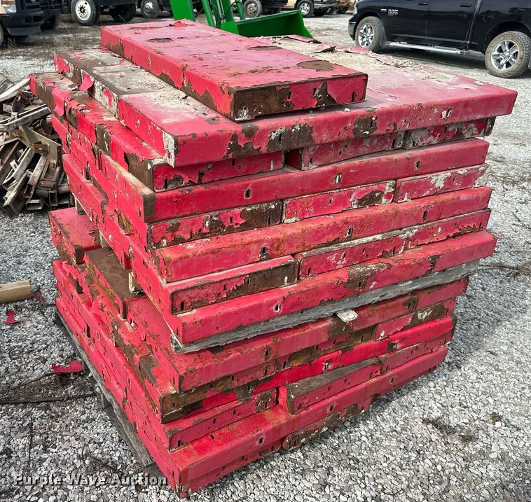 image for item NL9084 Concrete forms