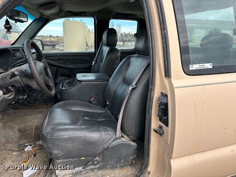 image for item NL9085 2003 Chevrolet Silverado 1500  Ext. Cab pickup truck