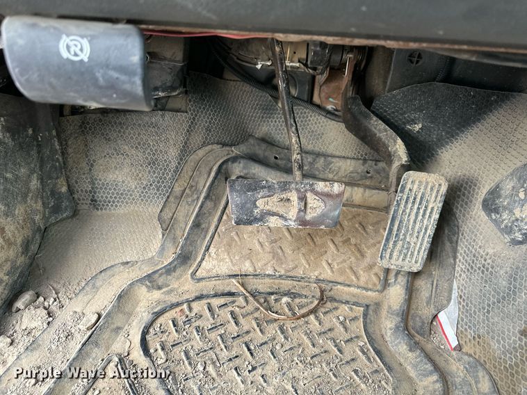 image for item NL9085 2003 Chevrolet Silverado 1500  Ext. Cab pickup truck