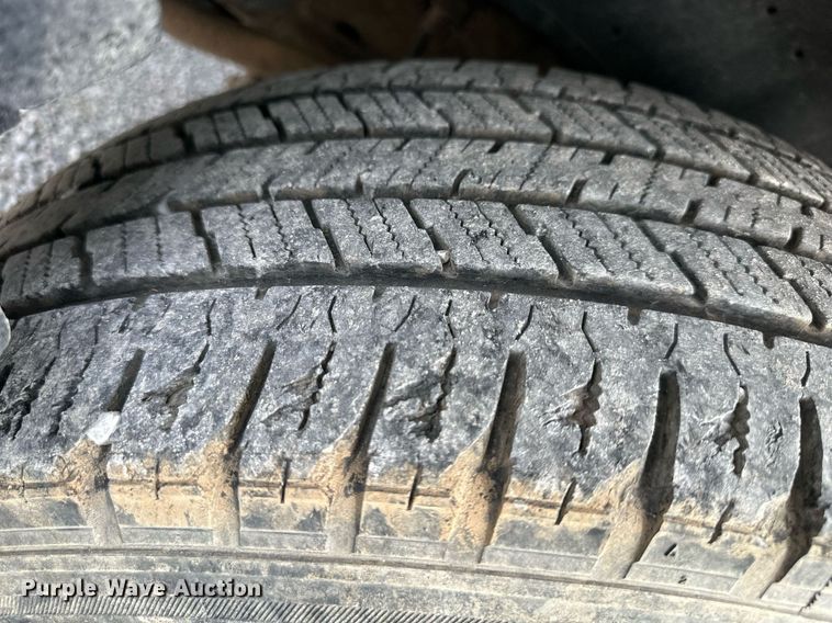 image for item NL9085 2003 Chevrolet Silverado 1500  Ext. Cab pickup truck