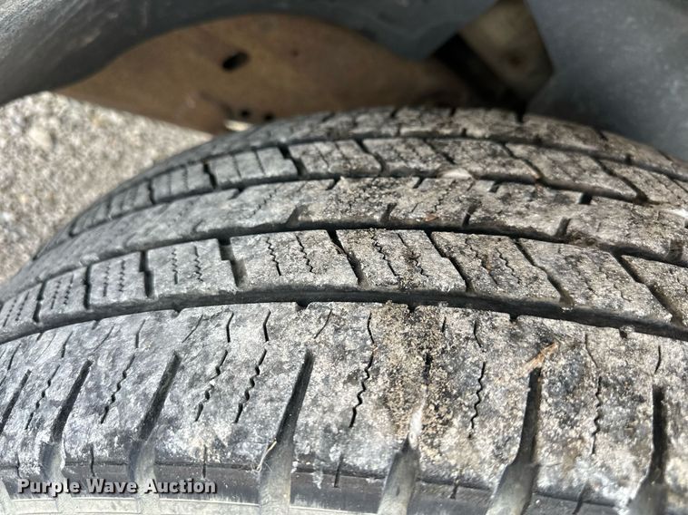 image for item NL9085 2003 Chevrolet Silverado 1500  Ext. Cab pickup truck