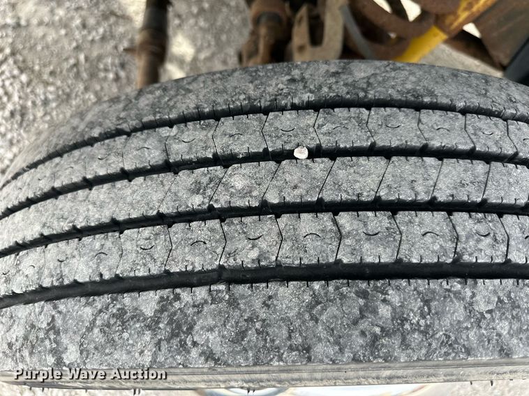 image for item NL9086 2009 Ford F550 Super Duty XL  Crew Cab utility / service truck